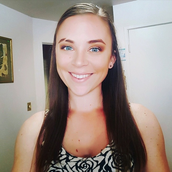 Meet your Posher, Sam - Picture 1 of 1